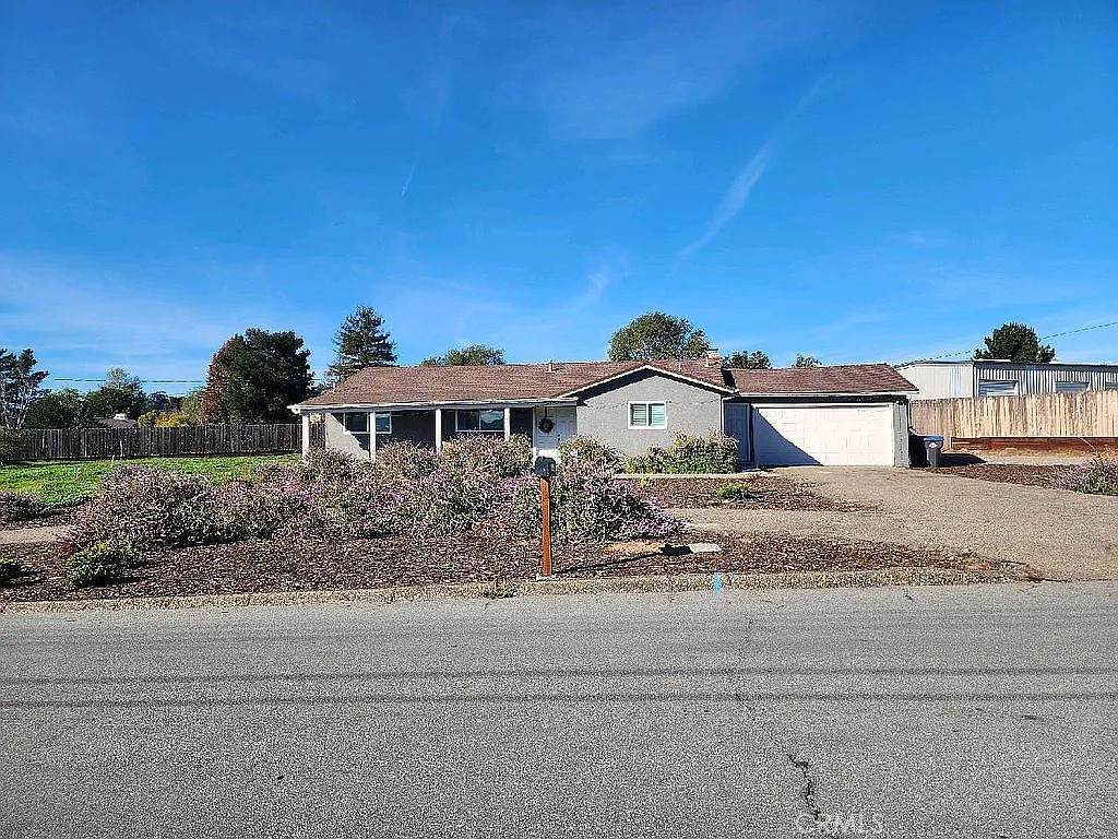 1580 Primavera Lane - Photo 1