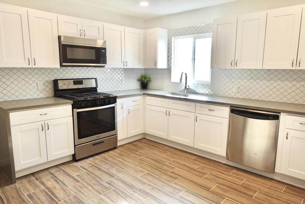46550 Daisy Street - Photo 1