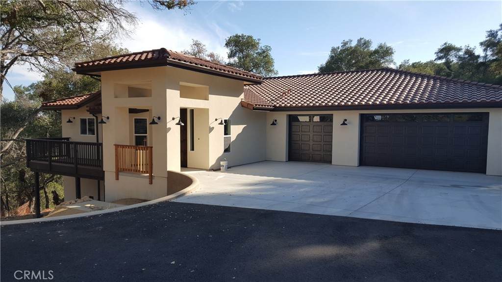 2125 San Fernando Road - Photo 1