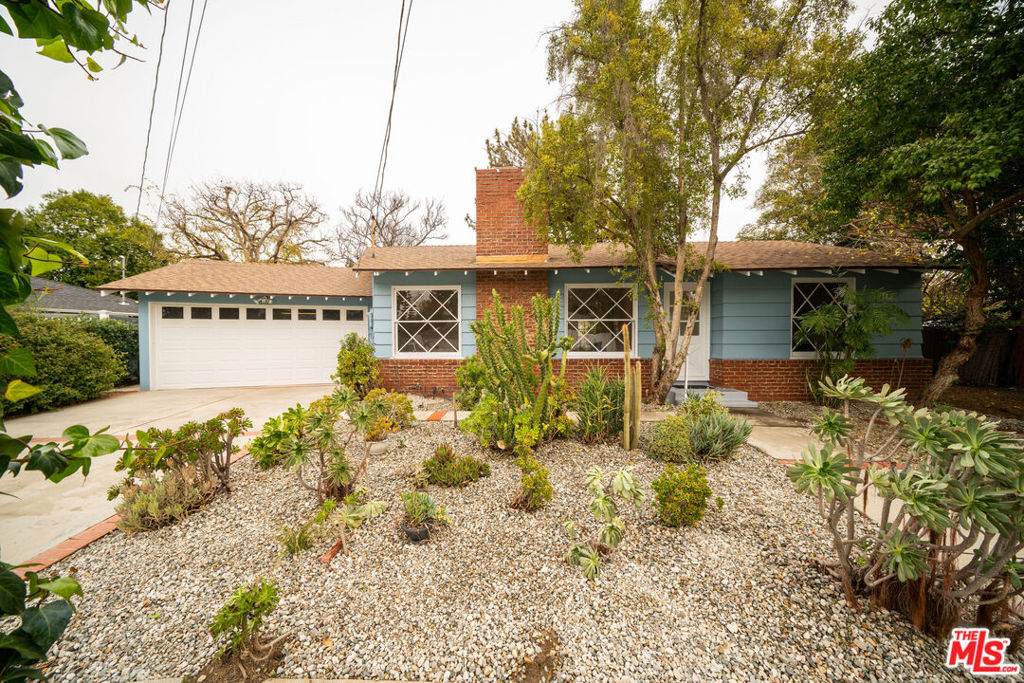 12815 Morrison Street - Photo 1