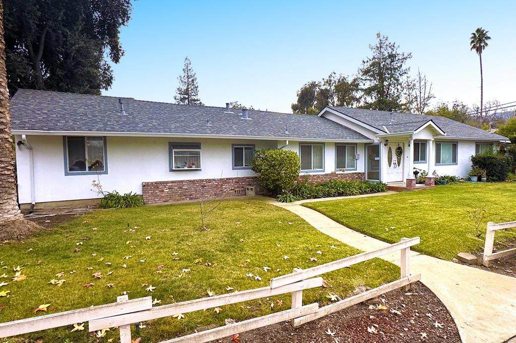 1690 Holt Avenue - Photo 1