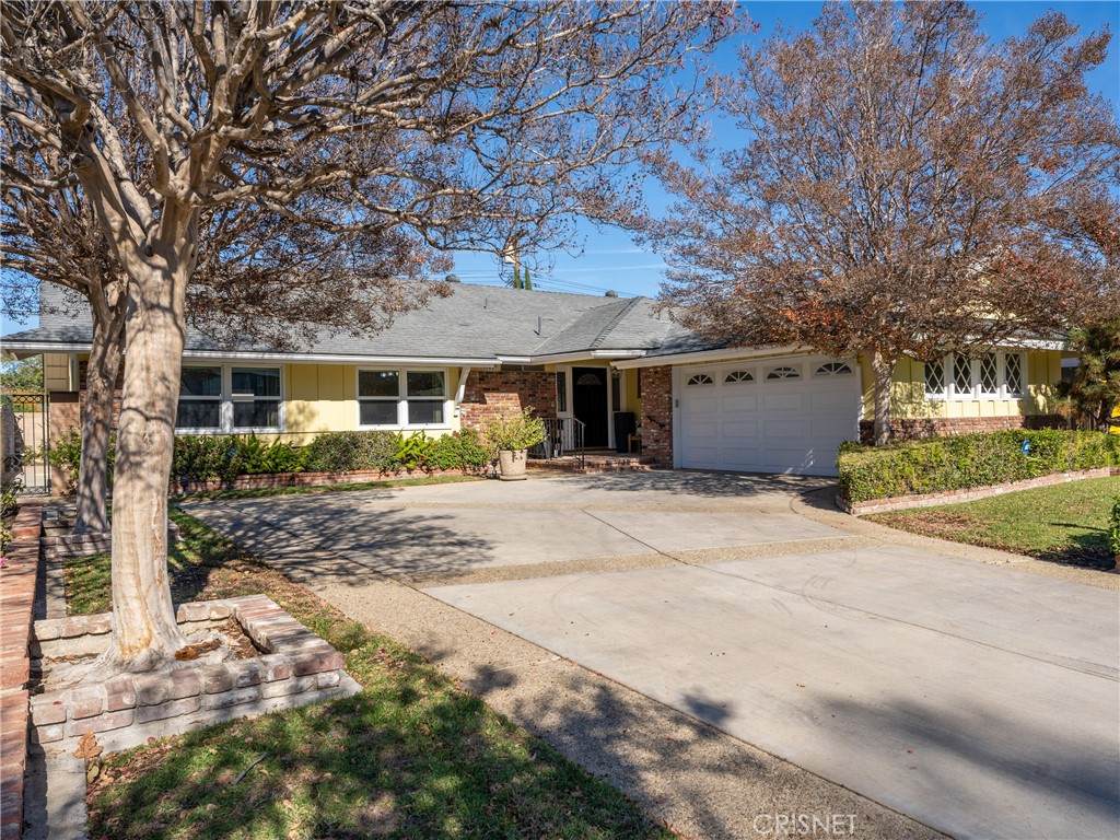 15937 Londelius Street - Photo 1