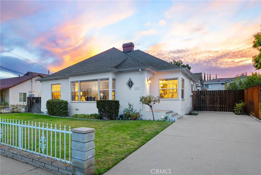 6741 Temple City Boulevard - Photo 1