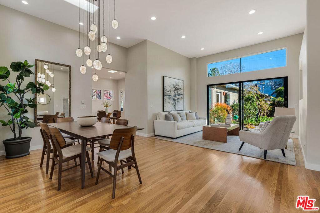 670 Radcliffe Avenue - Photo 1