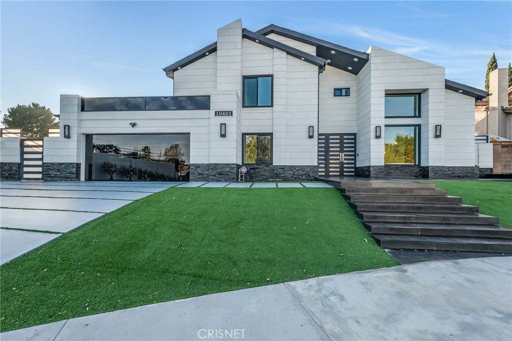 10401 Jellico Avenue - Photo 1