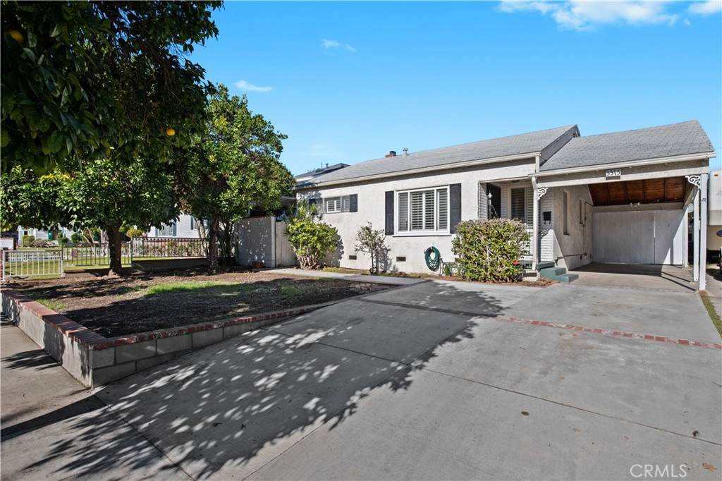 3315 Jeffries Avenue - Photo 1