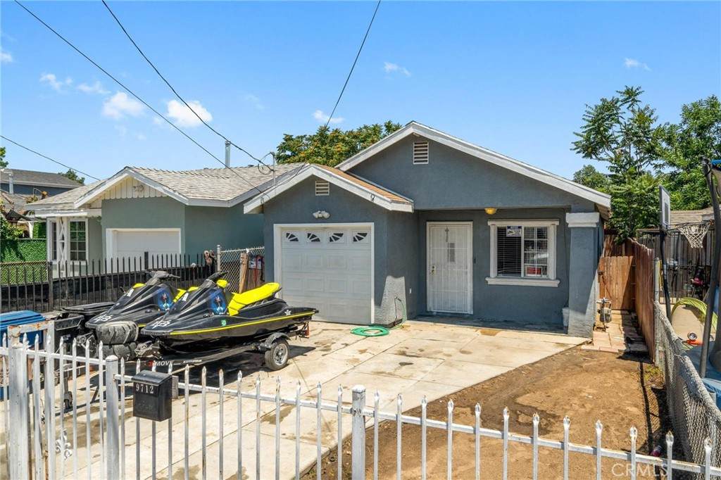 9712 Evers Avenue - Photo 1