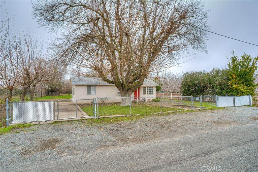 1647 Francis Road - Photo 1