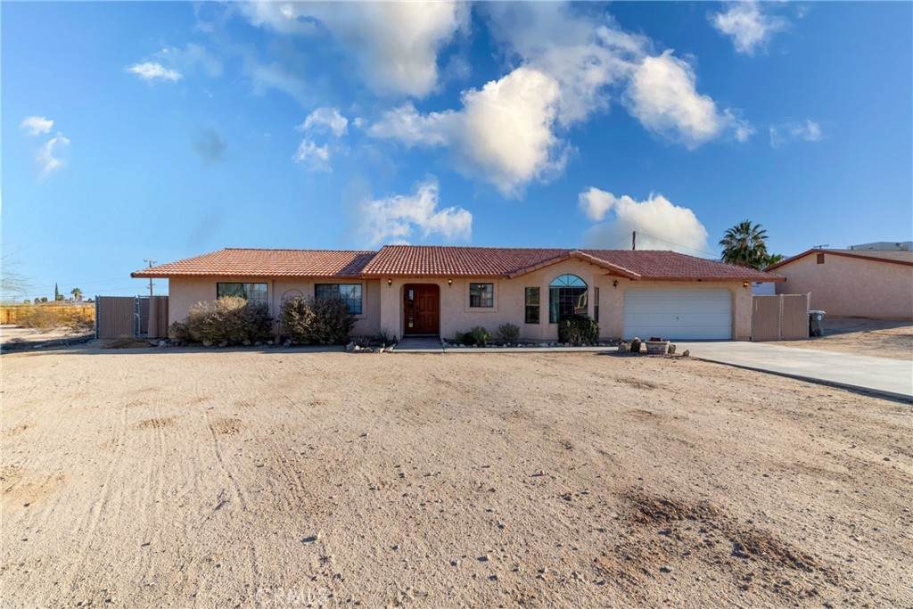 72529 Larrea Avenue - Photo 1