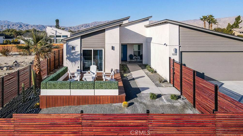 67740 Broken Arrow Lane - Photo 1