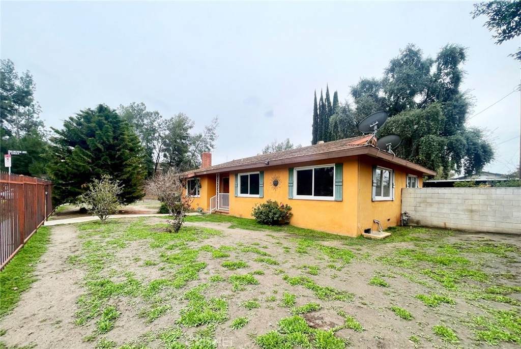 15548 Harvest Street - Photo 1
