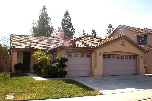28231 Belleterre Avenue - Photo 1