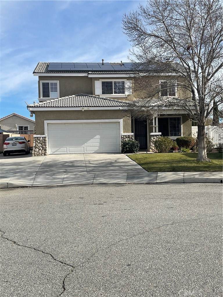 13135 Acacia Avenue - Photo 1