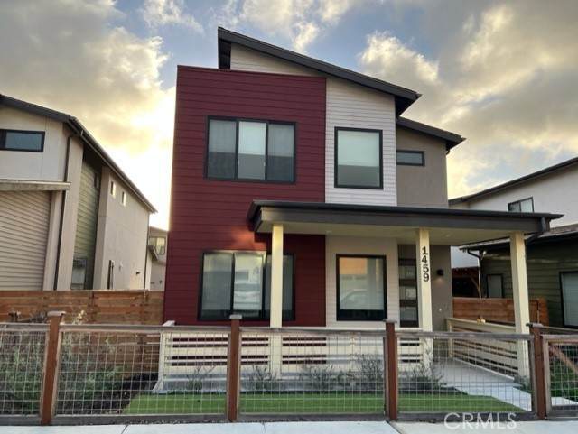 1459 Noveno Avenue - Photo 1