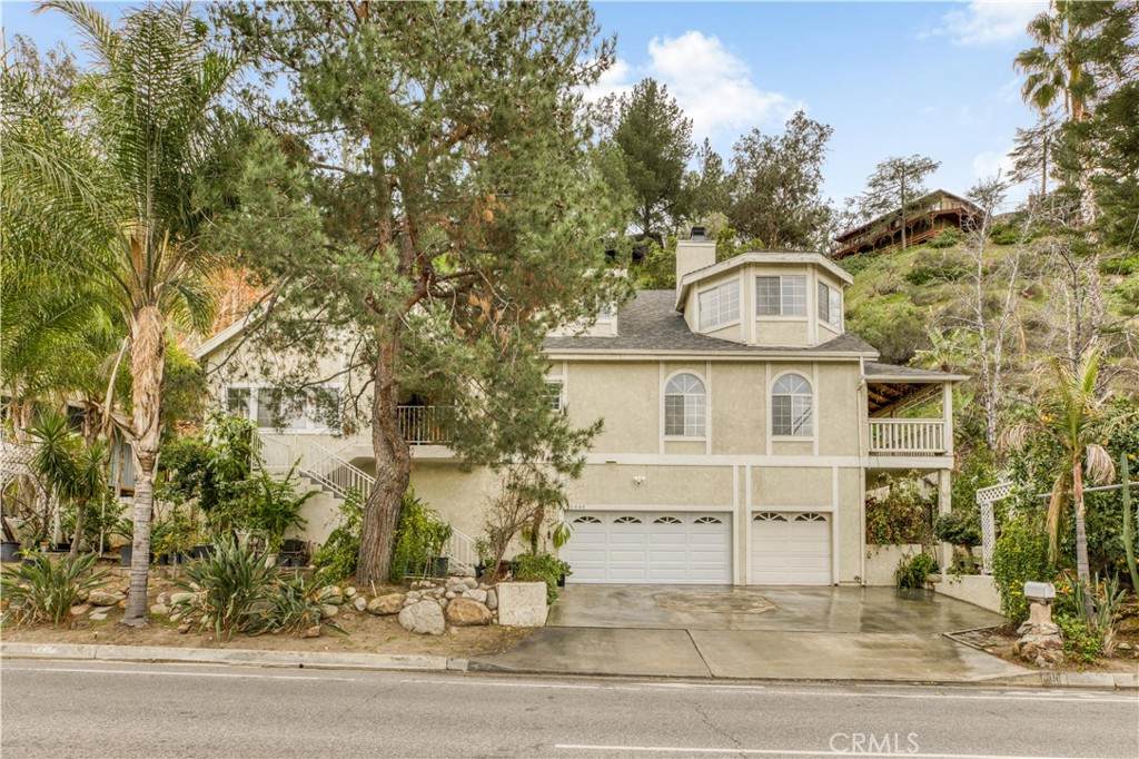 9440 Wentworth Street - Photo 1