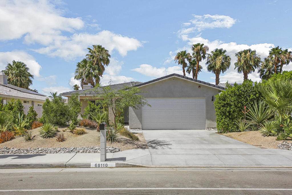 68110 30th Avenue - Photo 1
