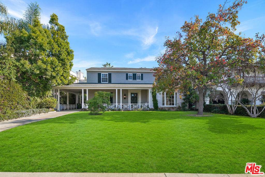 160 Mccadden Place - Photo 1