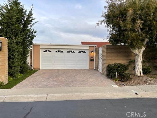 23611 Verrazanno Bay - Photo 1