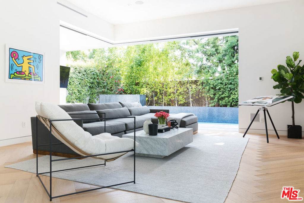721 Vista Street - Photo 1