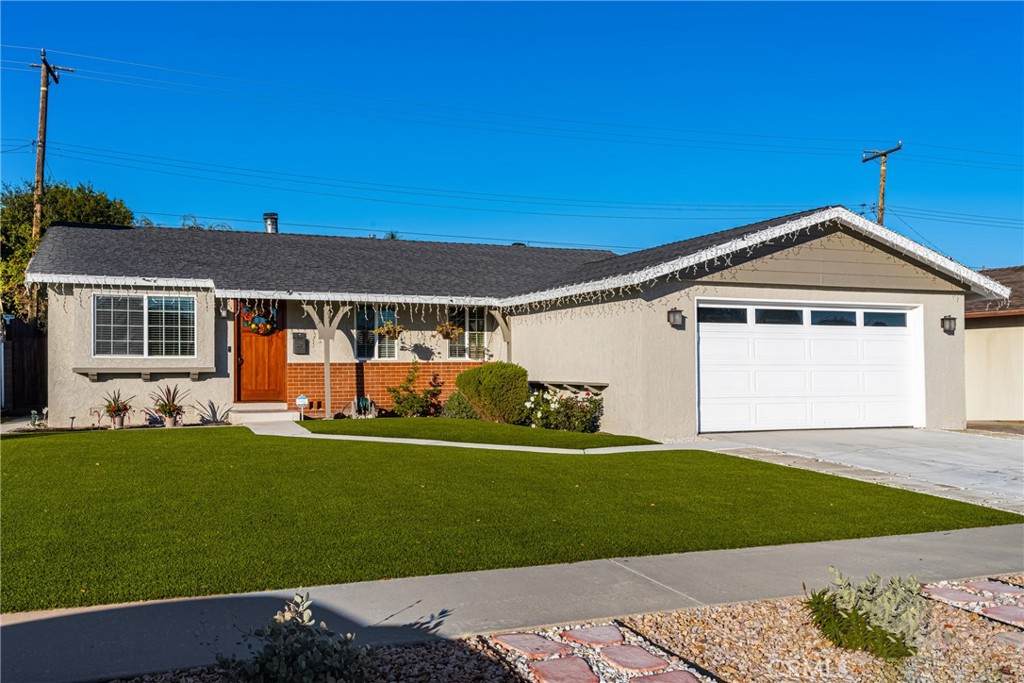 15901 Carrie Lane - Photo 1