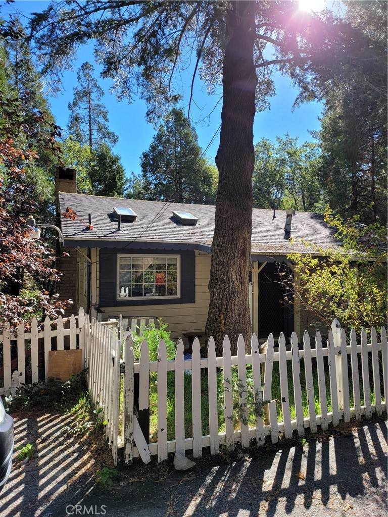 854 Bergschrund Drive - Photo 1