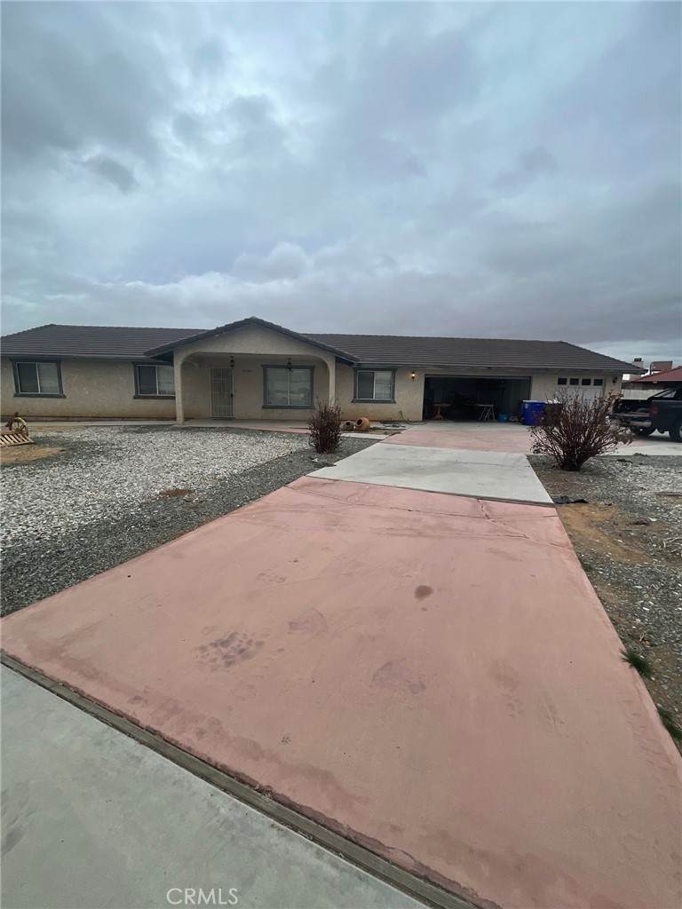 21140 Yucca Loma Road - Photo 1