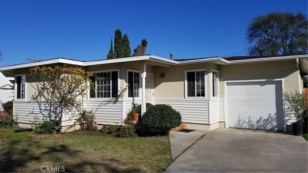 2227 Magnolia Avenue - Photo 1