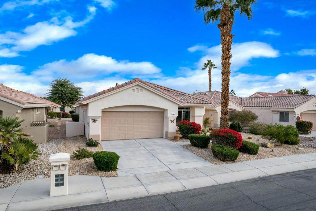 37380 Westridge Avenue - Photo 1