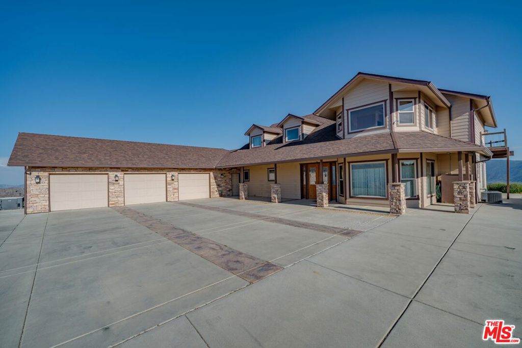 23480 El Rancho Dr - Photo 1
