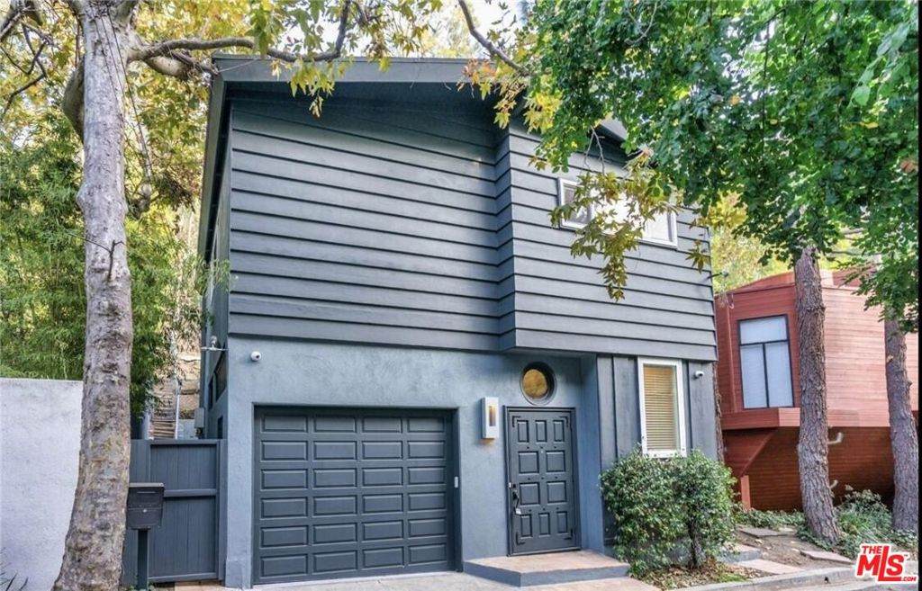 9959 Westwanda Drive - Photo 1