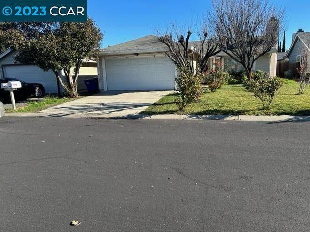 2035 Seward Dr - Photo 1