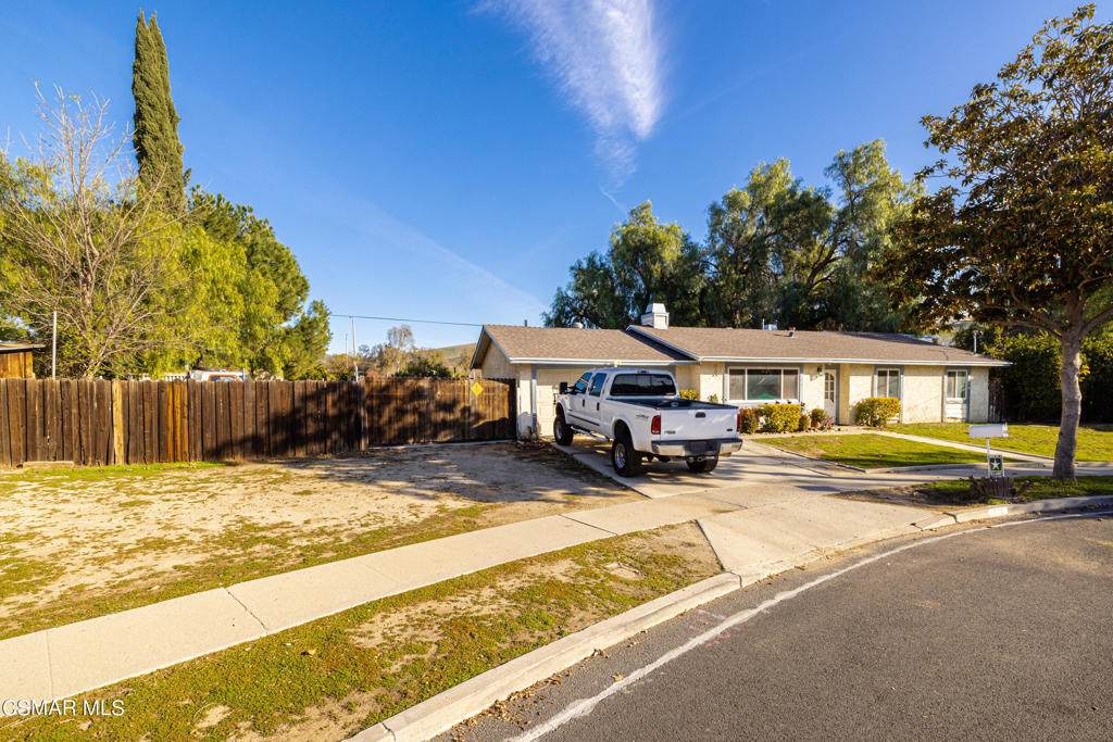 1328 Olympic Street - Photo 1