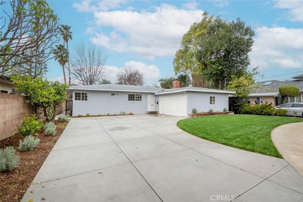 7535 Chimineas Avenue - Photo 1