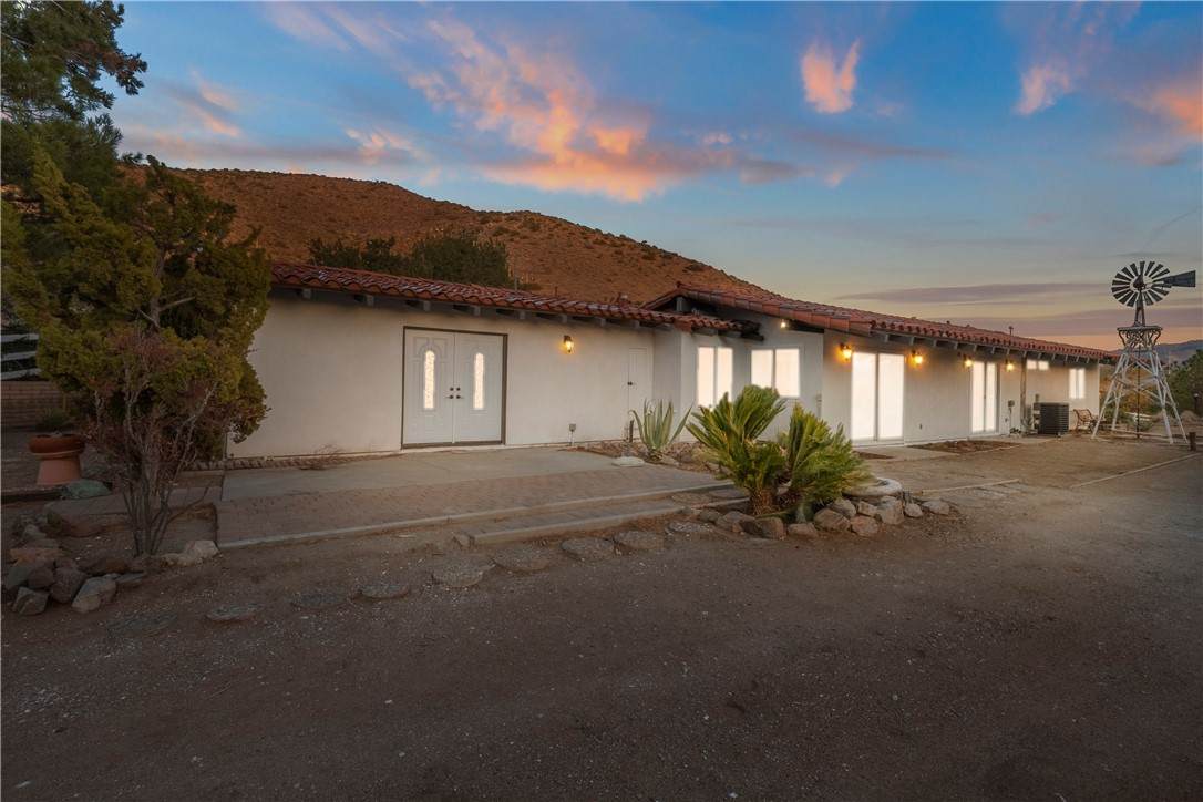 1530 Crest View Trail - Photo 1