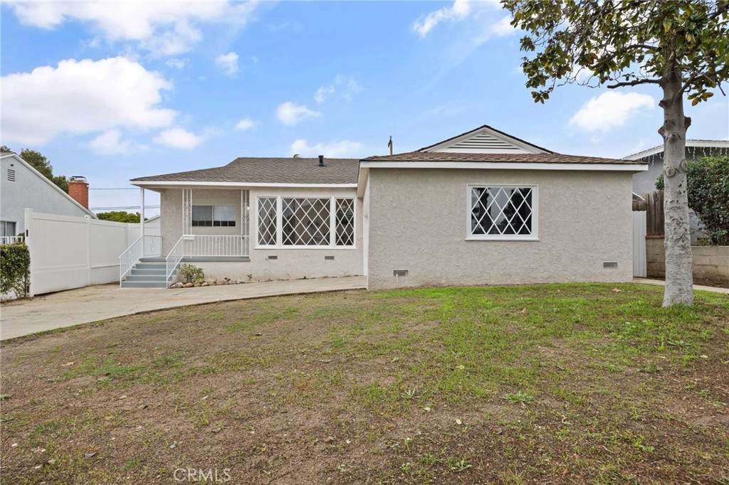 14319 Reis Street - Photo 1