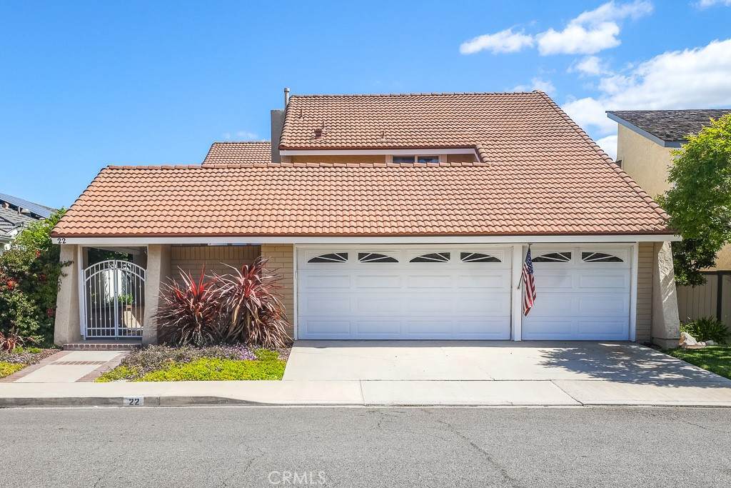 22 Willowbrook - Photo 1