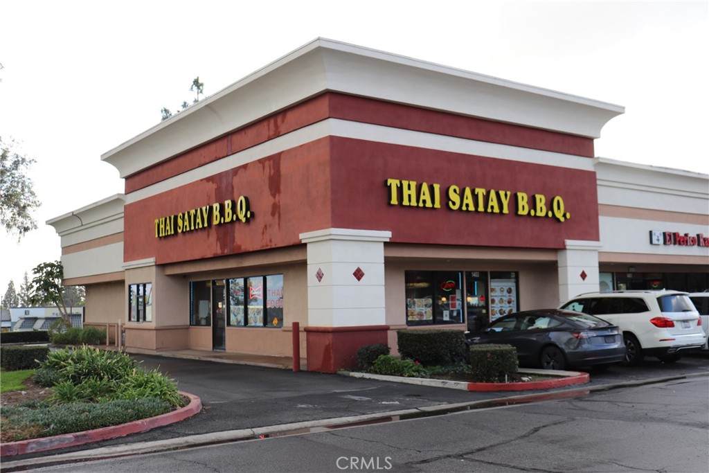 1403 Foothill Boulevard - Photo 1