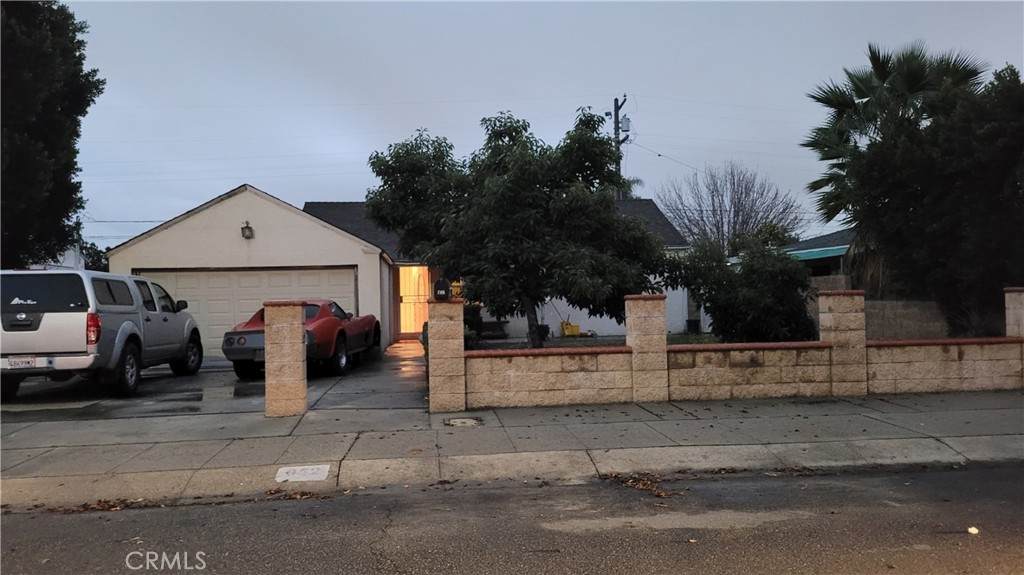952 J Street - Photo 1