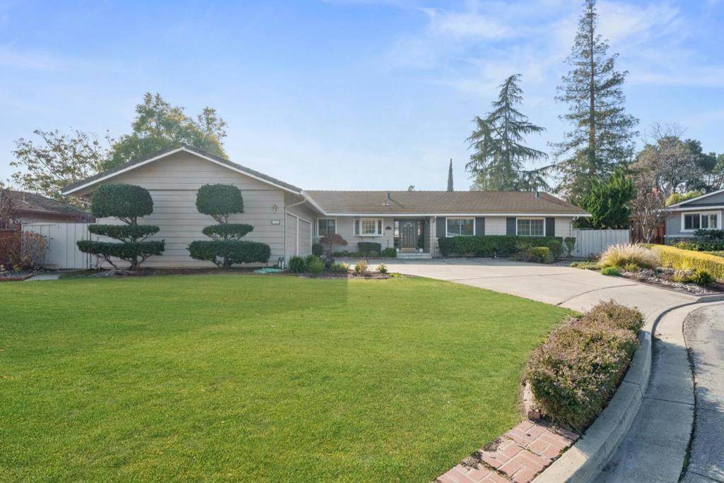 19952 Garnett Court - Photo 1