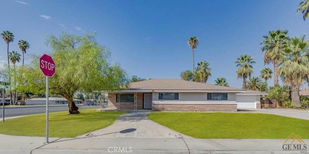 5901 Ashwood Street - Photo 1