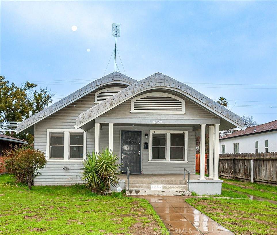 1252 Fruit Avenue - Photo 1