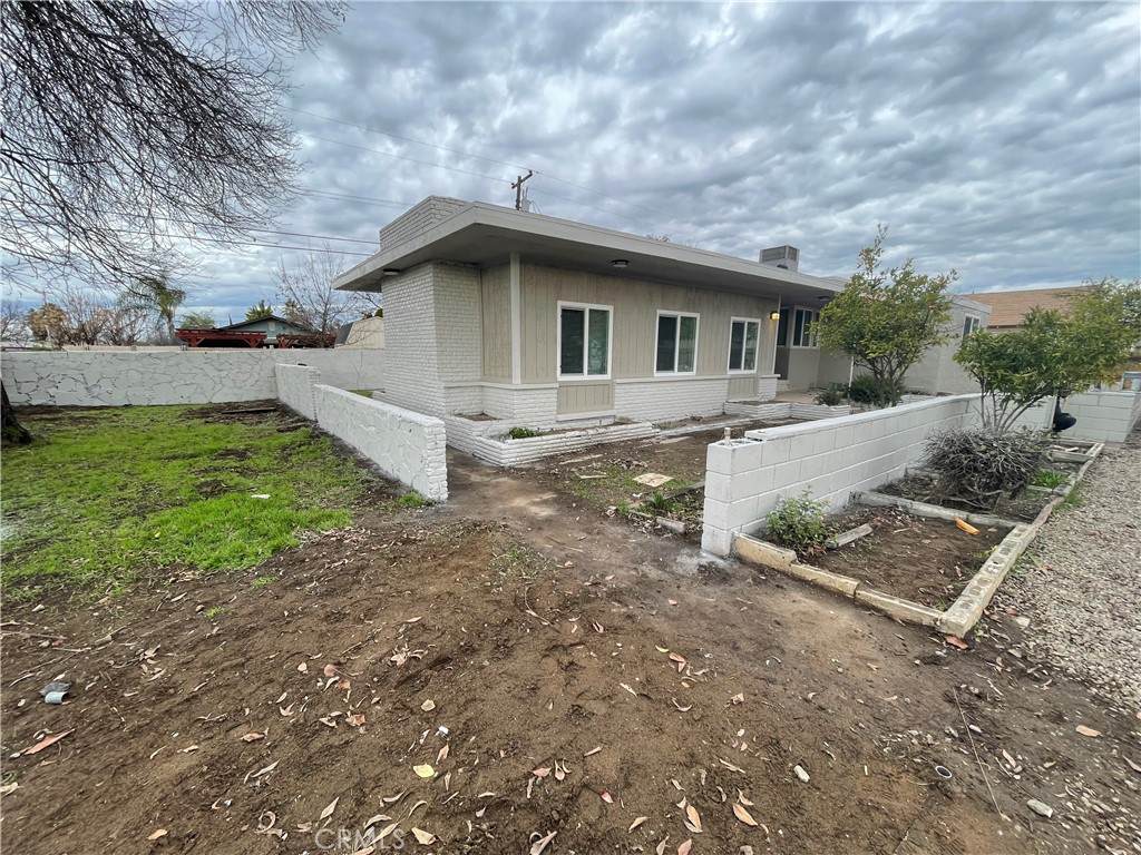111 Kearney Boulevard - Photo 1