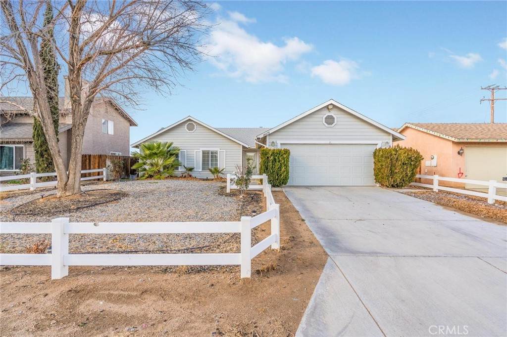 18478 Thomas Court - Photo 1