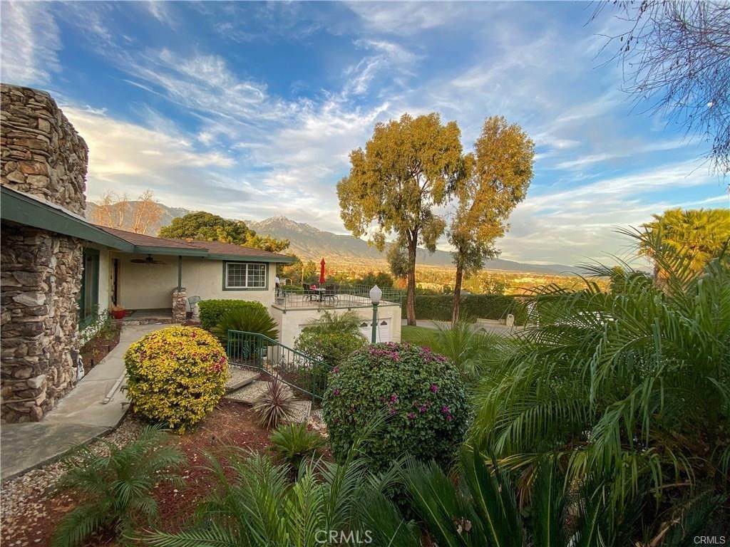 7740 Valle Vista Drive - Photo 1