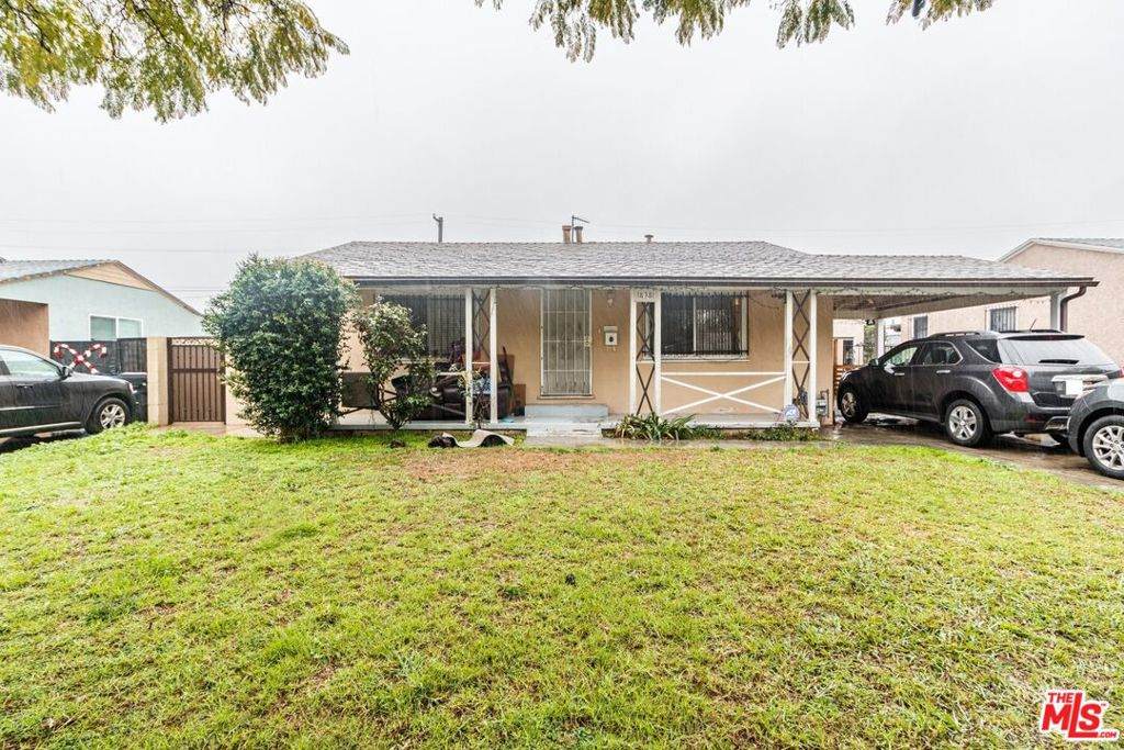 838 118th Street - Photo 1