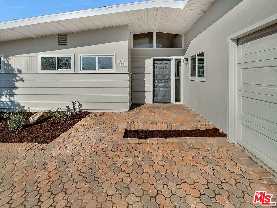 647 Swanee Lane - Photo 1