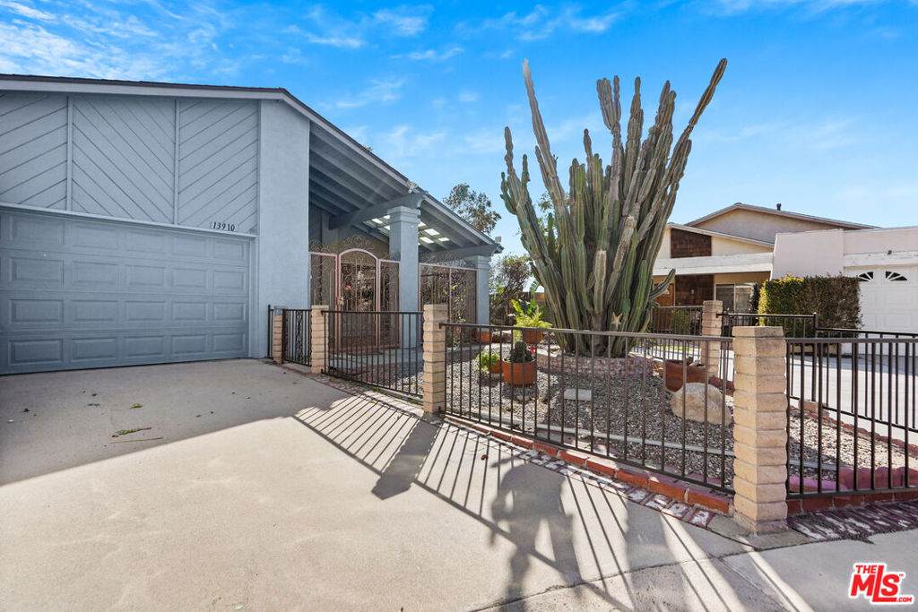 13910 Bermax Avenue - Photo 1