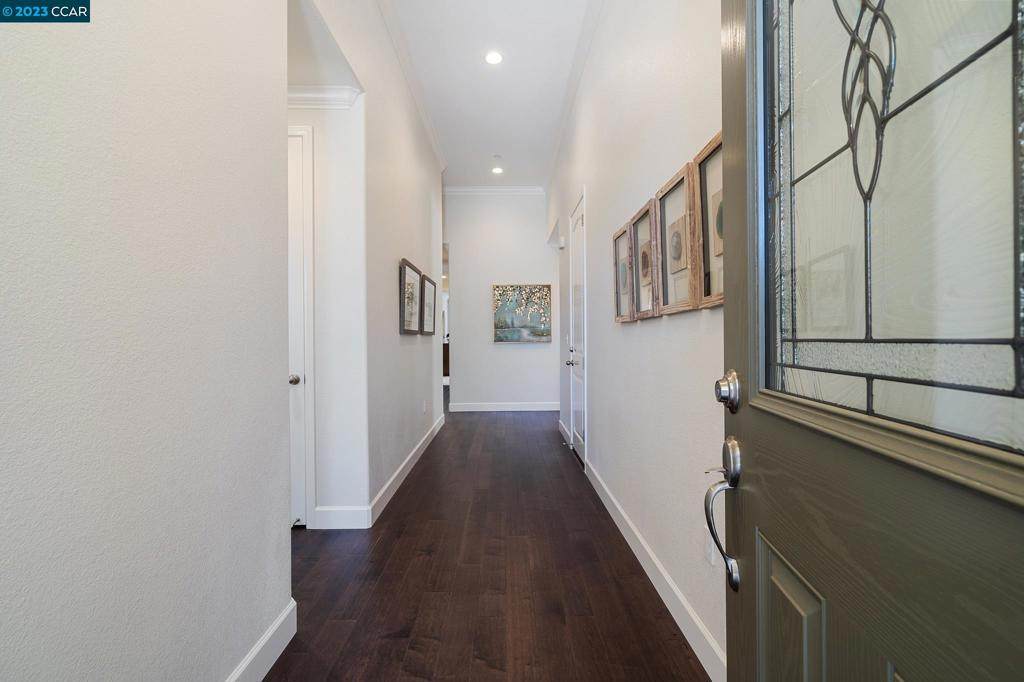 25 Millwood Court - Photo 1