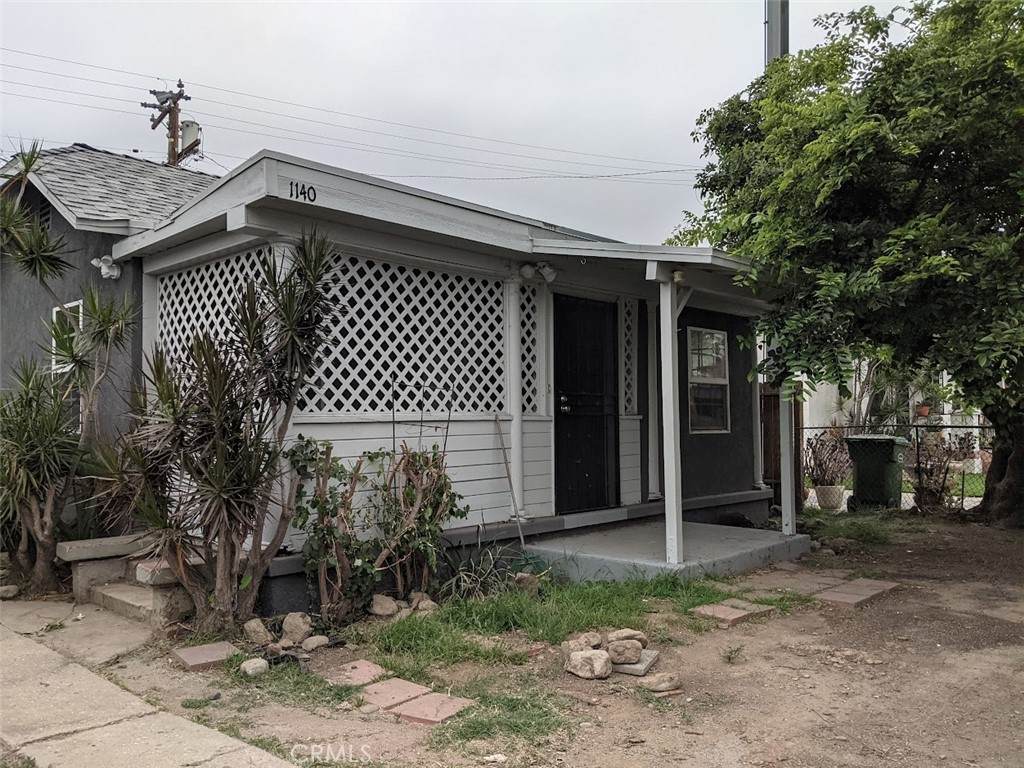 1140 Burger Avenue - Photo 1