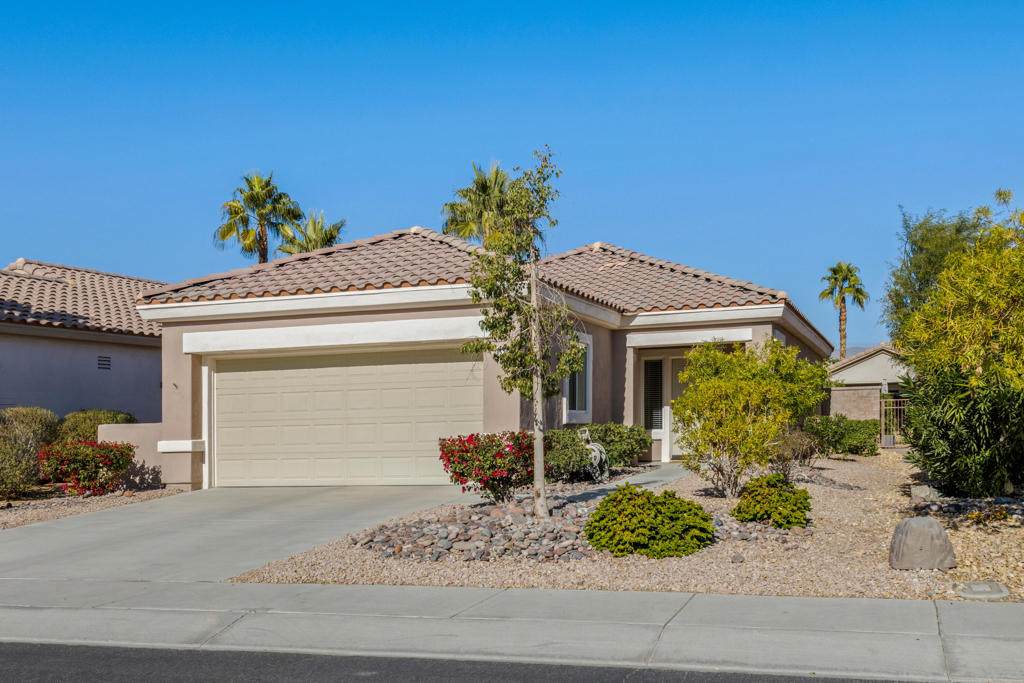 78536 Glastonbury Way - Photo 1